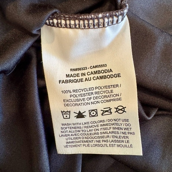 Nike Women’s Dri-FIT Training Tank Top with T-Back Logo Detail Size: XL - Picture 6 of 6